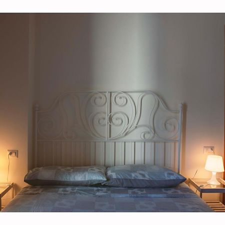 Al Salto Del Gatto Bed and Breakfast Schianno Buitenkant foto