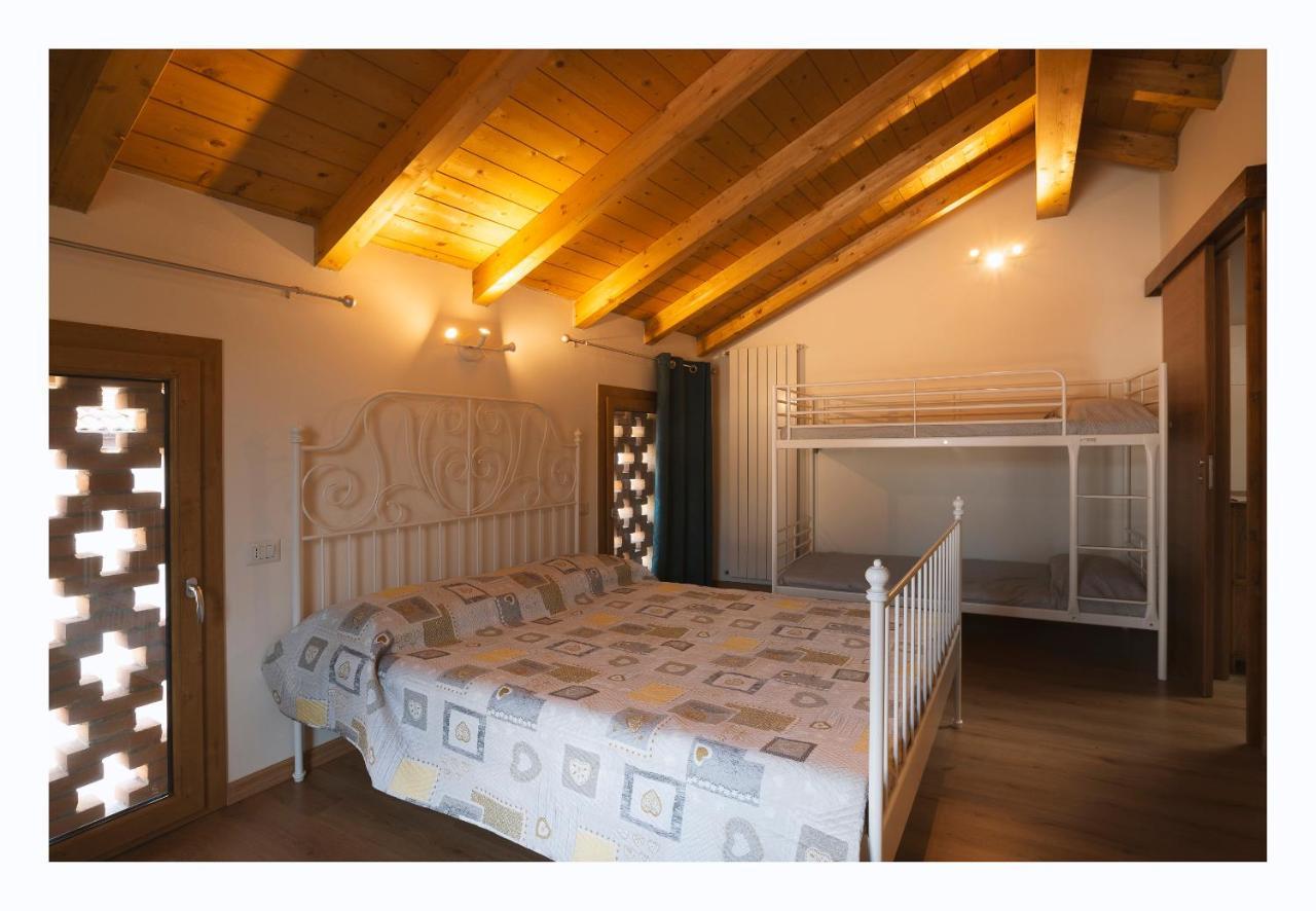 Al Salto Del Gatto Bed and Breakfast Schianno Buitenkant foto