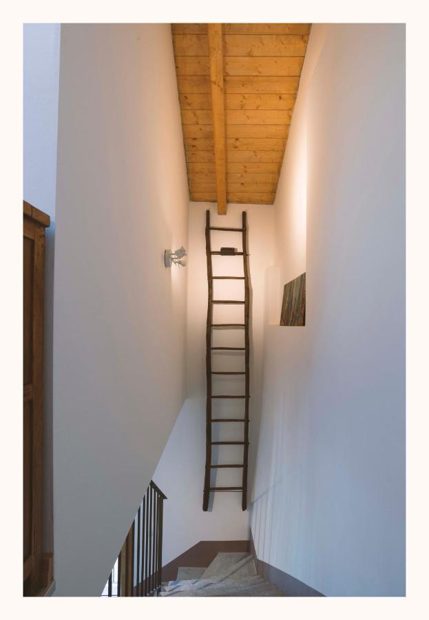 Al Salto Del Gatto Bed and Breakfast Schianno Buitenkant foto